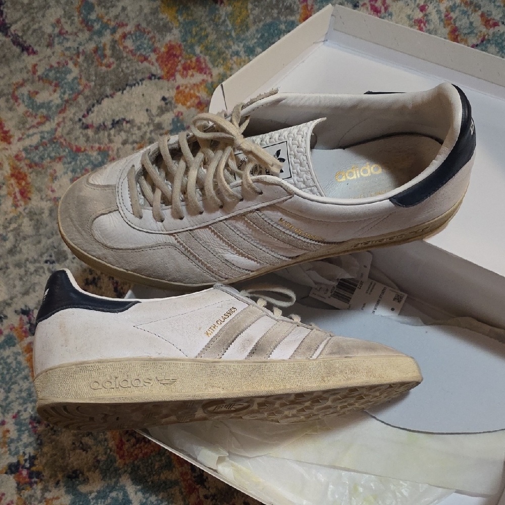 Adidas Kith Men’s Low-Top Sneakers Sz 12 W/box